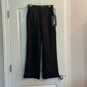 Scrub Bottoms NWT
